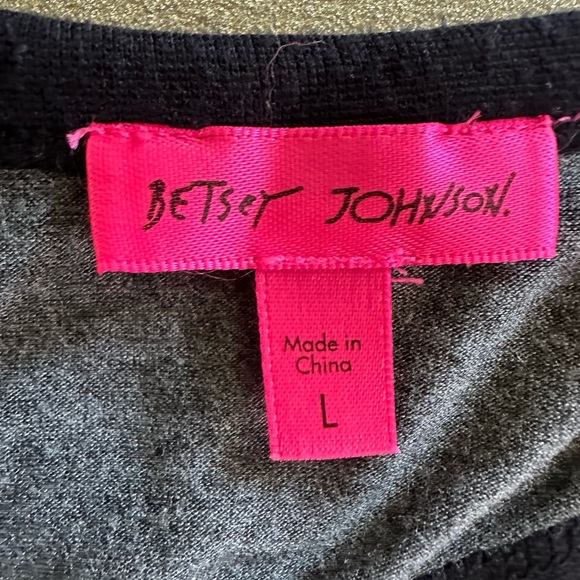 Betsey Johnson Gray Sleeveless Criss-Cross Open Back Fitted Muscle Tee (732) - Picture 9 of 10